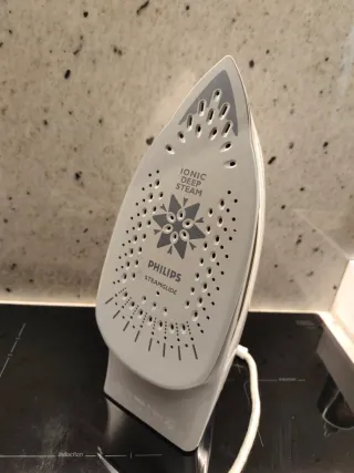 Plancha Vapor Philips Azur Ionic GC4630