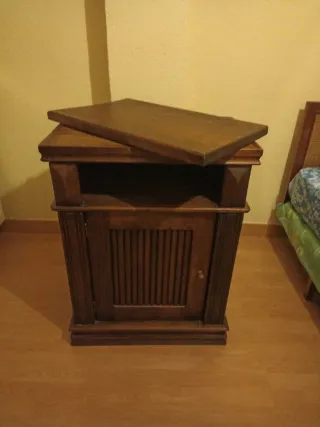 Mueble TV antiguo madera giratorio