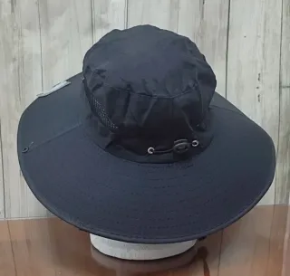 REBAJA. CHAMBERGO NEGRO CON REJILLA