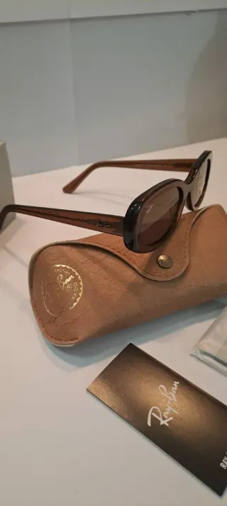 Occhiali da sole Ray-Ban 4441D