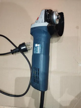 Amoladora (Radial)Bosch GWS 700.