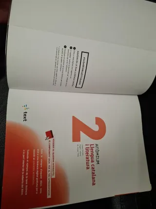 Llengua catalana i literatura 2 ESO Atòmium