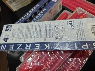 4 Velas Puntiagudas Rojas GIES