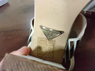 Sandali Laura Biagiotti bianche e argento