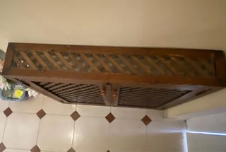 Mueble madera cubre aire/radiador