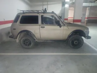 Lada Niva 1993