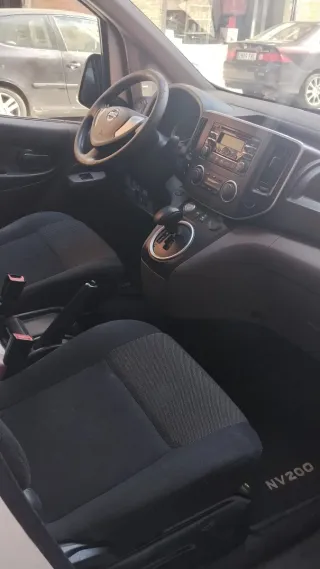 Nissan NV200 2016