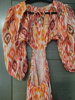 Vestido largo estampado naranja y rojo