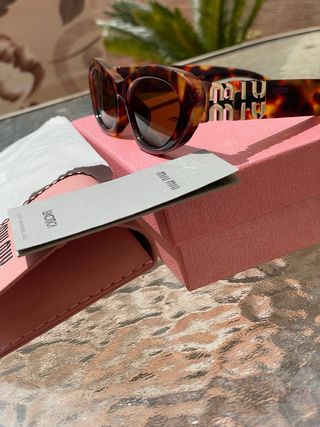 Gafas de sol Miu Miu Tortoise