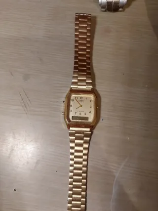 Reloj Casio Dorado Mujer