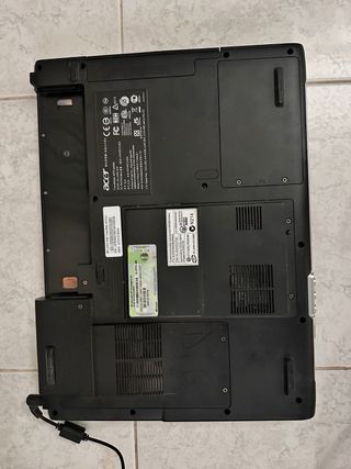 Notebook Acer TravelMate 4072LCi, 15”