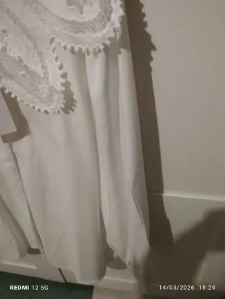 Blusa Sfera Blanca Cuello Bordado Talla S