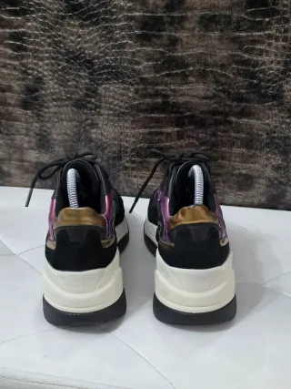 Scarpe Geox Nere e Viola