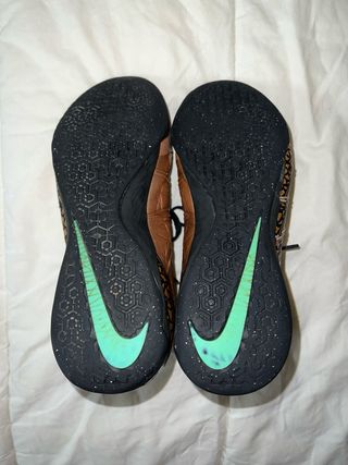 Nike HypervenomX Proximo TF Doradas