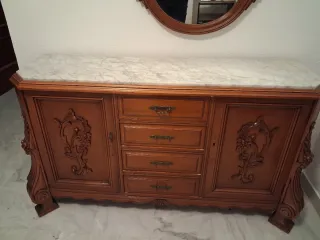 Mueble recibidor madera y mármol