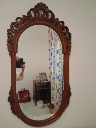 Mueble recibidor madera y mármol