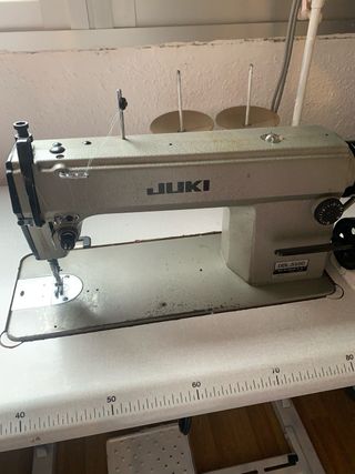 Máquina de coser industrial Juki DDL-5550