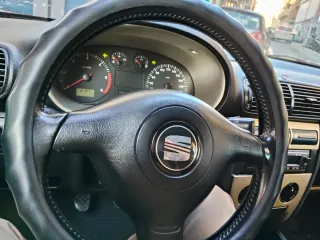 SEAT Leon 2004