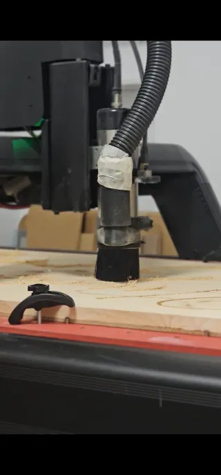 Fresadora CNC Red Fox 2 + aspirador makita