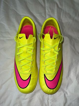 Nike Jr. Mercurial Victory V IC