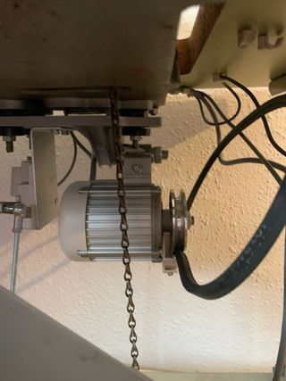 Máquina Remalladora Brother