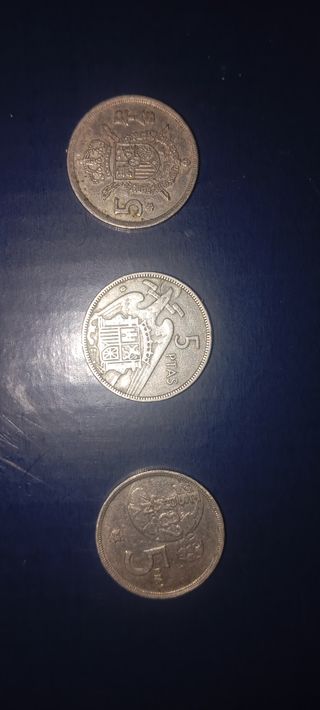 Colección 3 monedas antiguas.. momentos históricos