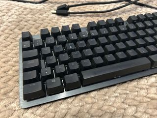 Teclado Mecánico Logitech G513 Carbon