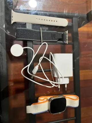 Apple Watch Ultra Arancione/Bianco