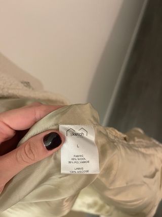 Abrigo beige Sketch talla L