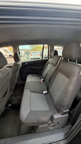 Opel Zafira 1.6 gasolina 2007