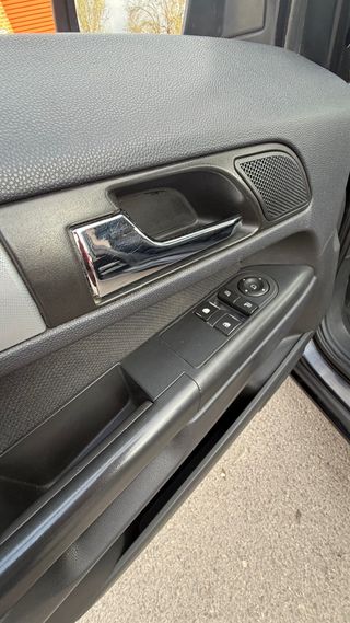 Opel Zafira 1.6 gasolina 2007