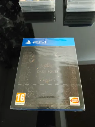 Dark Souls Trilogy PS4 precintado