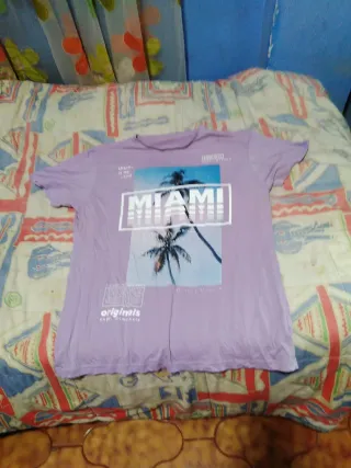 Camiseta morada XL con estampado Miami