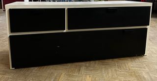 Mueble salón 3 cajones blanco y negro