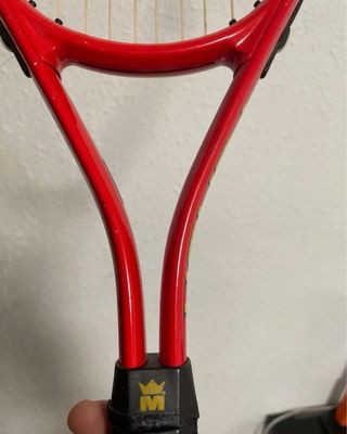 Raqueta de tenis roja + otra de regalo