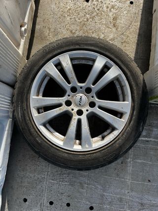 Neumáticos y Llantas