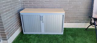 Mueble organizador de oficina nuevo. Tiene llave