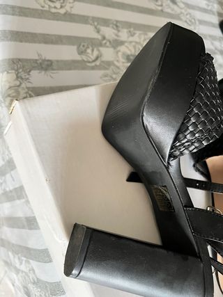 Sandali Lora Ferres n.39 nere