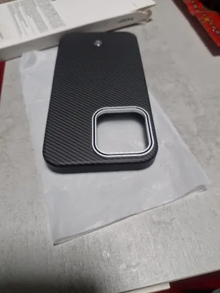 Custodia Spigen iPhone 14 Pro Max MagFit