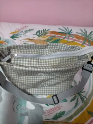 Bolso para carrito de bebé a cuadros