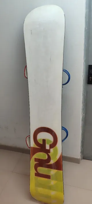 Tabla snowboard GNU 160 + fijaciones Burton + bota