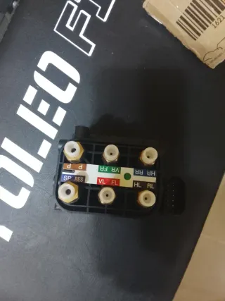 Caja Válvulas Suspensión Audi Porsche VW
