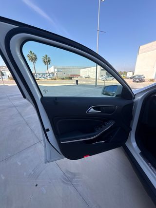 Mercedes-Benz GLA 200 cdi 2017