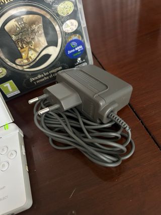 Nintendo DS Lite Blanca + Juegos