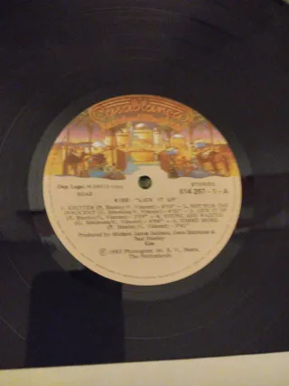 KISS LP LICK IT UP 1983 HEAVY METAL VINNIE VINCENT