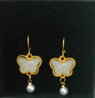 Orecchini farfalla oro e perla