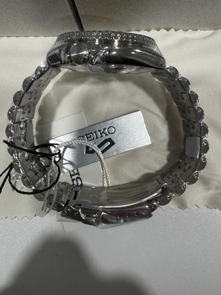 Seiko 5 GMT SSK021 Automático Amarillo Nuevo Caja