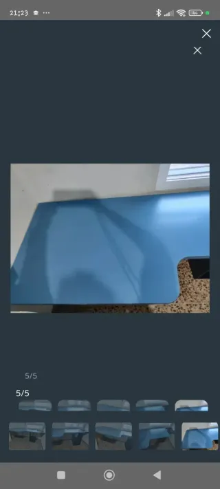 Escritorio con cajonera y repisa