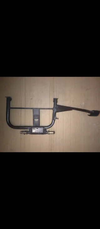 Caballete central Sym Symphony SR 125