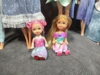 Lote Muñecas Barbie, Disney y más